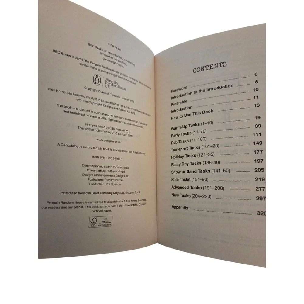 Taskmaster 220 Extraordinary Tasks for Ordinary People Alex Horne Paperback Book